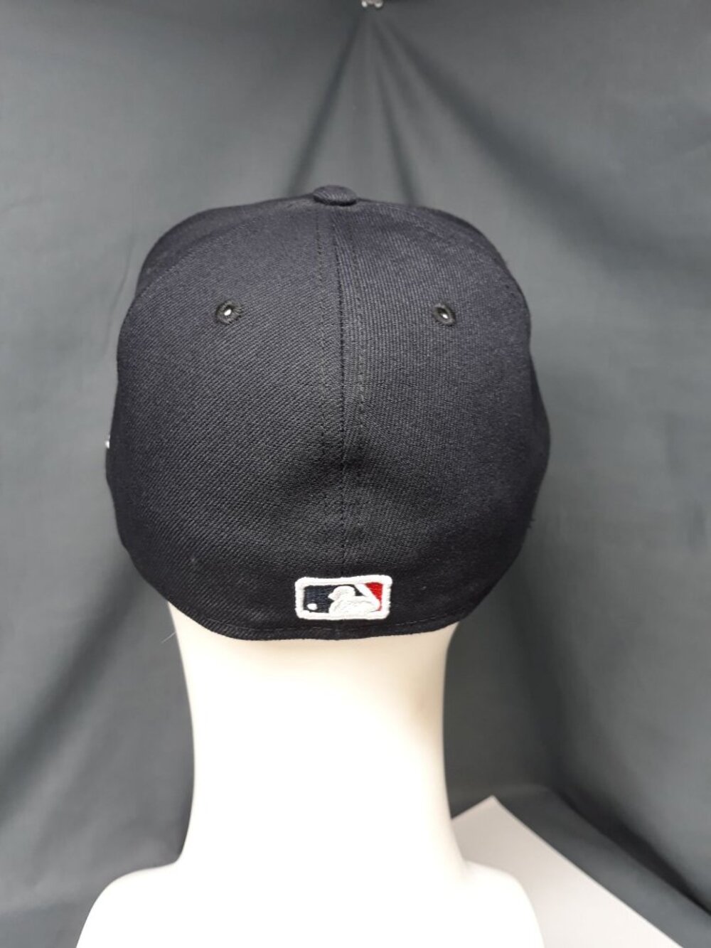 New Era 59Fifty Boston Red Sox Fitted Cap Navy Size 7 1/8 NEW WITH TAGS! - Picture 4 of 5